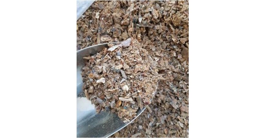 Propolis brązowy z krajów Unii Europejskiej (Polska, Rumunia, Węgry, Bułgaria)